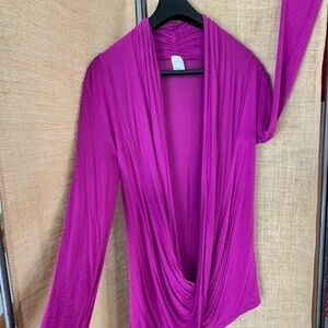 Sun and moon yoga top magenta color long body layers gathered look long sleeves